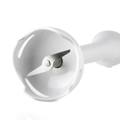 Ручний блендер BLACK+DECKER BXHB600E Ручний блендер BLACK+DECKER BXHB600E