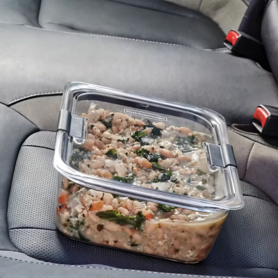 Герметичный контейнер Brilliance 2,3 л Rubbermaid Герметичный контейнер Brilliance 2,3 л Rubbermaid