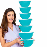 Чаша Брауни 1,1 л бирюзовая Tupperware