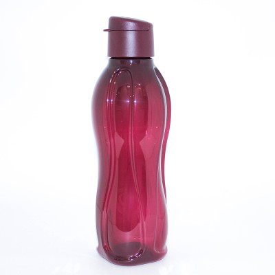 Эко-бутылка 0,75л с клапаном марсала Tupperware Эко-бутылка 0,75л с клапаном марсала Tupperware