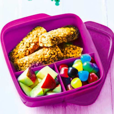 Герметичный ланч-бокс Школьник с разделителями фиолетовый Герметичный ланч-бокс Школьник с разделителями фиолетовый