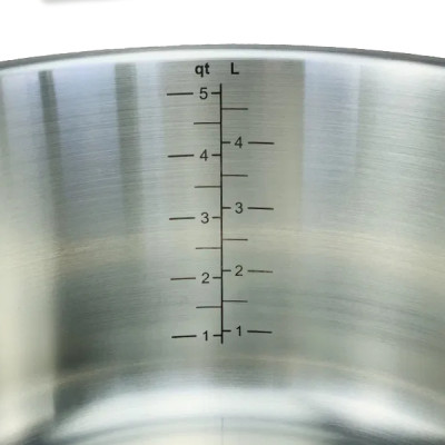 Кастрюля Universal 5,6 л Tupperware Кастрюля Universal 5,6 л Tupperware