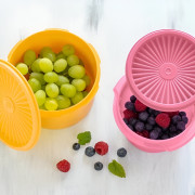 Контейнер В одно касание 910 мл желтый Tupperware