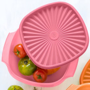 Чаша В одно касание 1,3 л Tupperware розовая